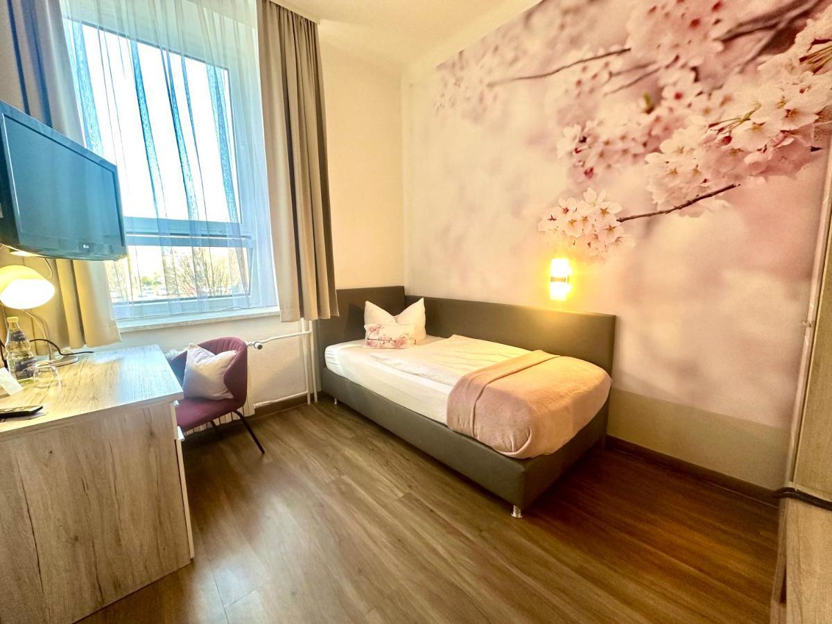Hotel "Central" Inh Carolin Krause Bitterfeld-Wolfen Eksteriør bilde